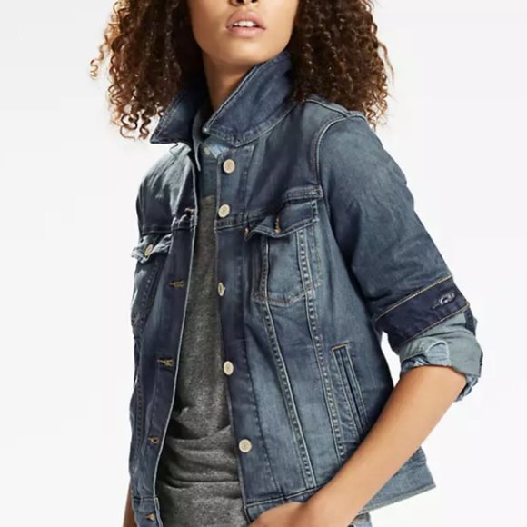 NEW Classic Stretch Trucker Jacket Sz L Belle Blue